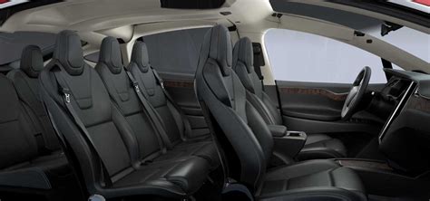 tesla-model-x-black-interior - TESLARATI