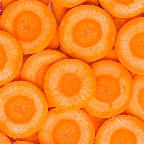 Free Photo | Close-up slices of carrot