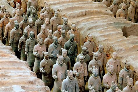 Qin Shi Huang's tomb - the world’s most amazing city-crypt