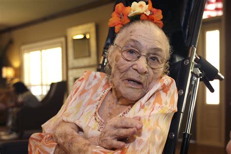 Woman dies at 116 days after being declared the world's oldest person ...