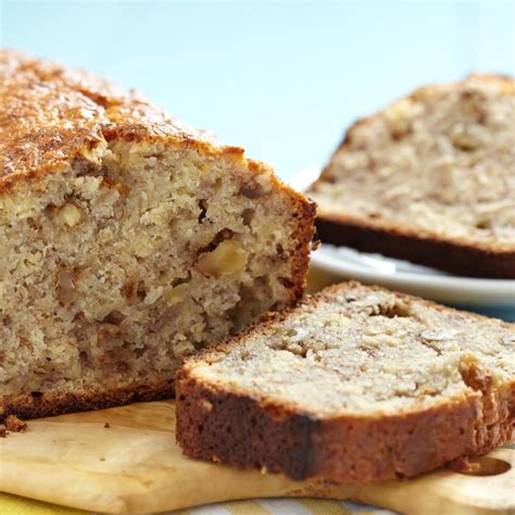 Martha Stewart's Banana Bread (Easy Recipe) - Insanely Good