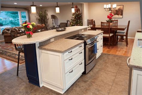 Kitchen Island with Stove Top, Seating, Sink, and Oven Ranges ...