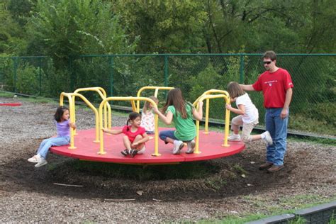 Classic Merry Go Round | Pro Playgrounds | The Play and Recreation Experts