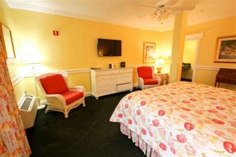 Our Rooms & Rates | Chippewa Hotel Waterfront on Mackinac Island