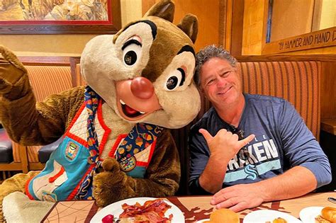 Ranking All of the Disneyland Character Dining Experiences