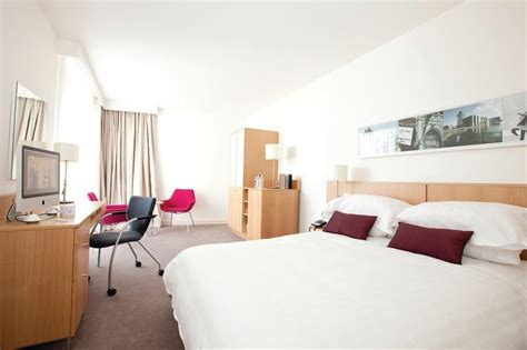 DoubleTree by Hilton Hotel Leeds City Centre in Leeds, West Yorkshire ...