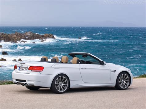 2012 BMW M3 Convertible gets new Individual Composition Package