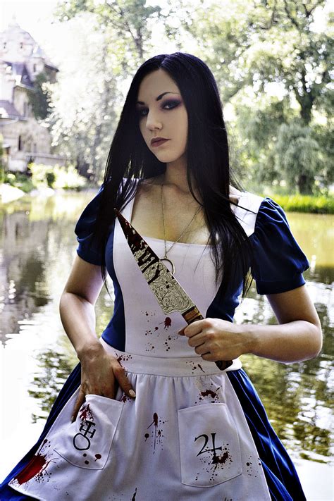 Alice: Madness Returns / Cosplay by RylthaCosplay on DeviantArt