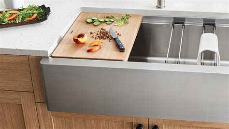 Shop BLANCO Quatrus Stainless Steel Sinks | BLANCO