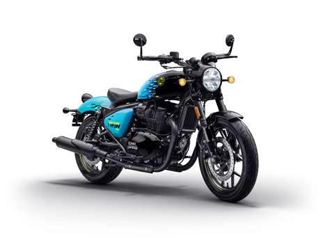 Royal Enfield Shotgun 650 Revealed: Motoverse Edition Priced At Rs. 4. ...