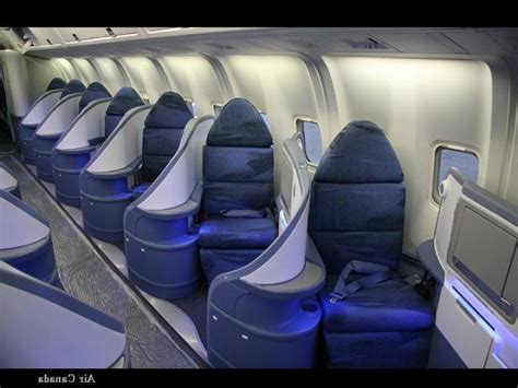 Boeing 787 interior photos