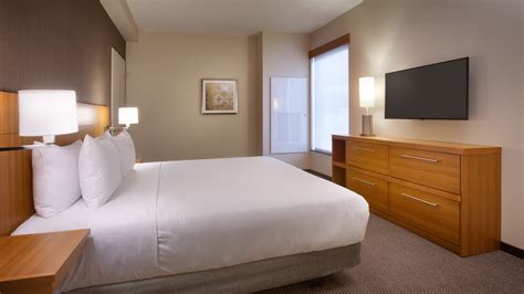 Park City Hotel with Ski Rental Service | Hyatt Place Park City