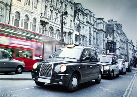 Uber: London black cab demo brings traffic chaos to city