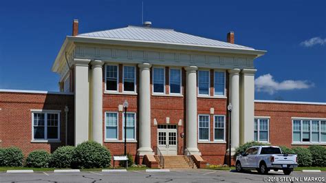 Jimmy Carter National Historical Park | PLAINS HIGH SCHOOL VISITOR CENTER