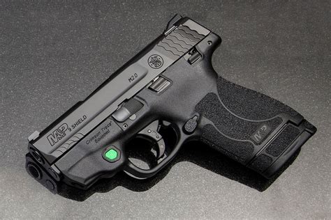 Smith & Wesson delivers M&P Shield M2.0 with green laser :: Guns.com