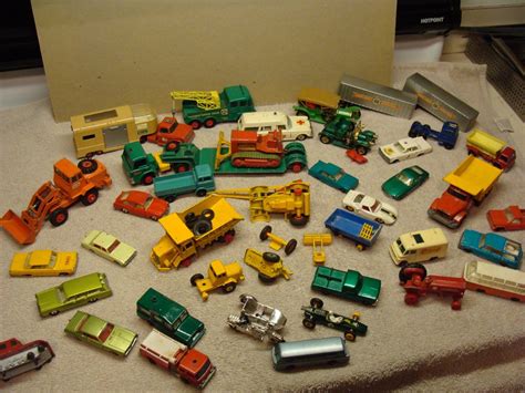 LARGE ! Lot 39 pcs antique Vintage Lesney MATCHBOX CARS TRUCKS ...