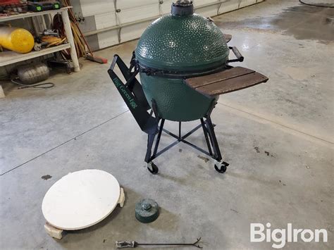 Green Egg Charcoal Grill BigIron Auctions