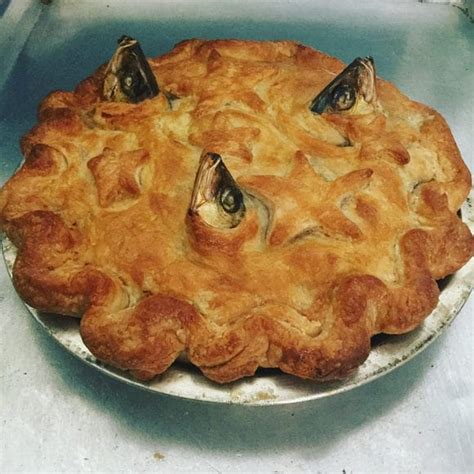 Stargazy Pie image