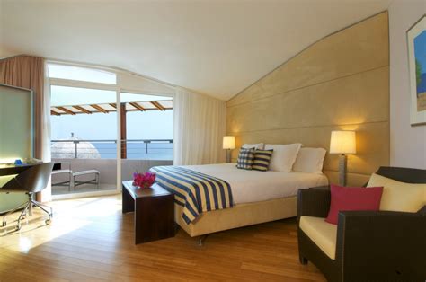 Rooms & Apartments - Avila Beach Hotel Curacao