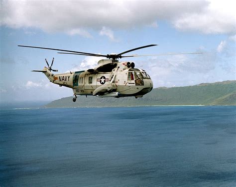 Sikorsky SH-3 Sea King - Price, Specs, Photo Gallery, History - Aero Corner