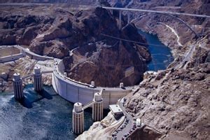 Nevada and Arizona: Hoover Dam (U.S. National Park Service)