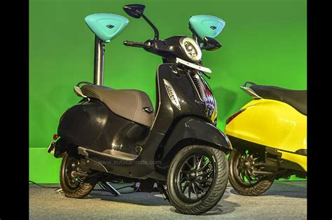 Bajaj Chetak e-scooter to go on sale in Europe from 2024