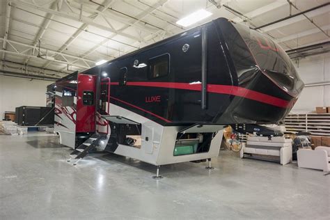 2020 Luxe Toy Hauler For Sale in Elkhart, IN on RV Trader.