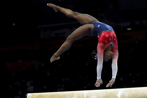 Deslumbra Simone Biles en el Mundial de gimnasia, El Siglo de Torreón