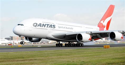 Qantas A380 First Time Landing at Sydney Airport | Aircraft Wallpaper ...