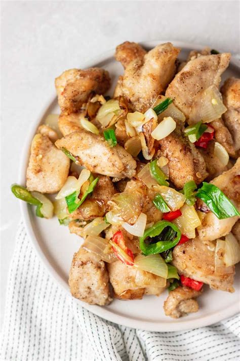 Chinese Salt and Pepper Chicken Recipe - The Dinner Bite