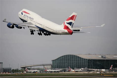 British Airways' first refreshed Boeing 747 flies