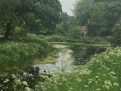 Folly in the gardens of Frogmore House, Windsor Great Park Wallpaper ...