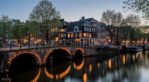 Amsterdam Evening Canal Cruise Experience