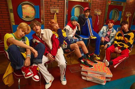 Top 10 BTS Songs With the Best Lyrics - Spinditty