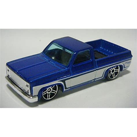 Hot Wheels - 83 Chevy Silverado Pickup Truck - Global Diecast Direct