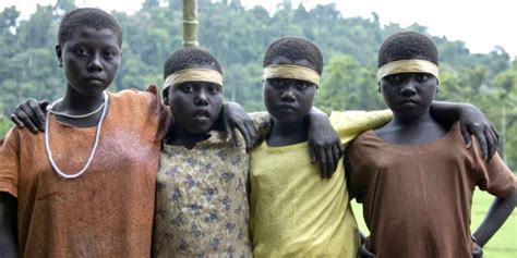 Jarawa people, one of earlier tribes of India you may not have seen ...