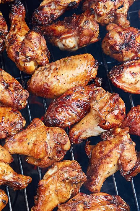 Irresistible Grilled Chicken Wings - i FOOD Blogger