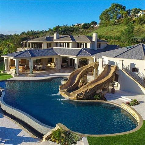 15 Luxury Homes with Pool - Millionaire Lifestyle - Dream Home - Gazzed ...