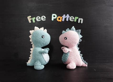 25 Easy Crochet Animal Patterns for Beginners - Sarah Maker