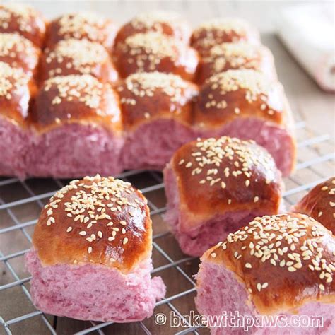 Japanese Purple Sweet Potato Bun - BAKE WITH PAWS