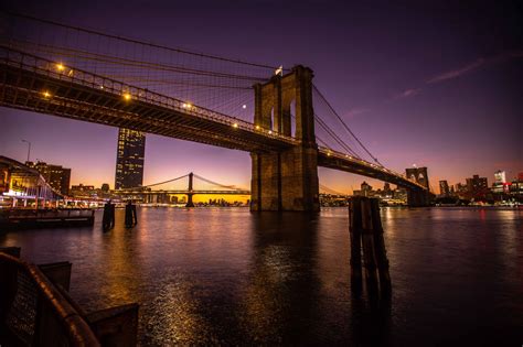 Brooklyn Bridge Sunrise Manhattan New York, USA