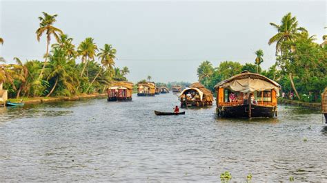 Alleppey Tours & Travel Guide - Top Tourism Places & Sightseeing Tours ...