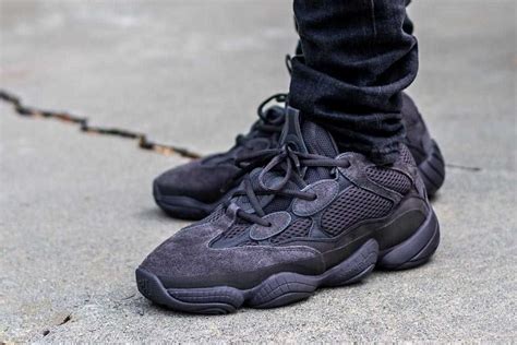 Adidas Yeezy 500 Utility Black Review