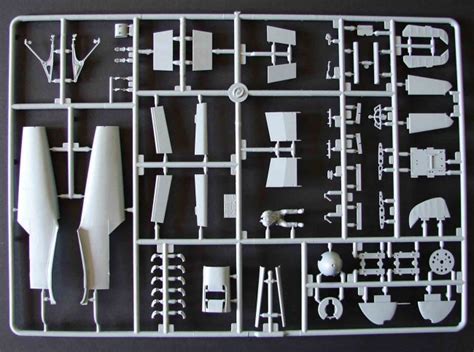 Zvezda 1/48 Messerschmitt BF-109 F2 model kit