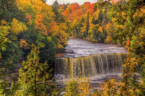 North America, USA, Upper Peninsula of Michigan, Paradise, Tahquamenon ...