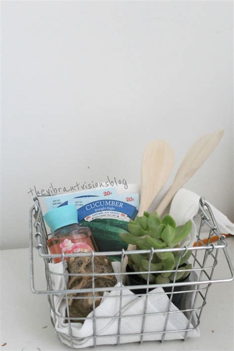 the Vibrant Visions blog: Spring Gift Basket DIY