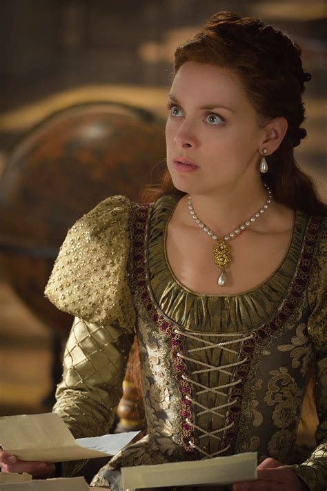 Reign - Queen Elizabeth Tudor