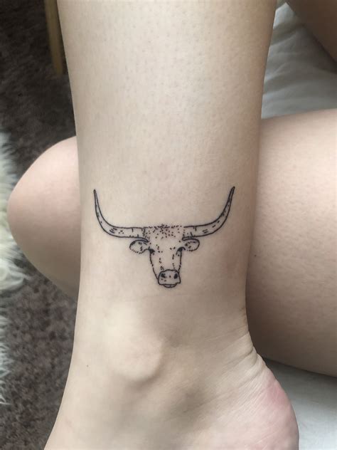 longhorn tattoo | Cowgirl tattoos, Cowboy tattoos, Tattoos