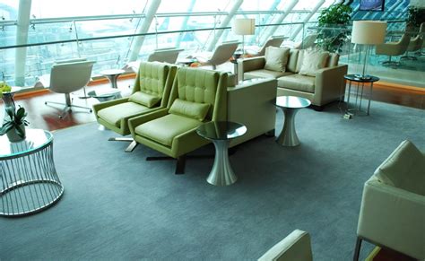 China Southern Airlines 4-Star Lounge Rating at Guangzhou Airport