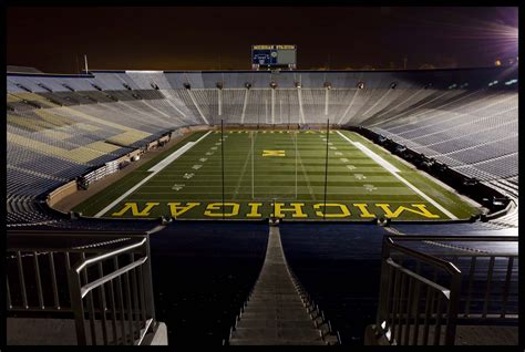 Michigan Wolverines Wallpapers - Wallpaper Cave